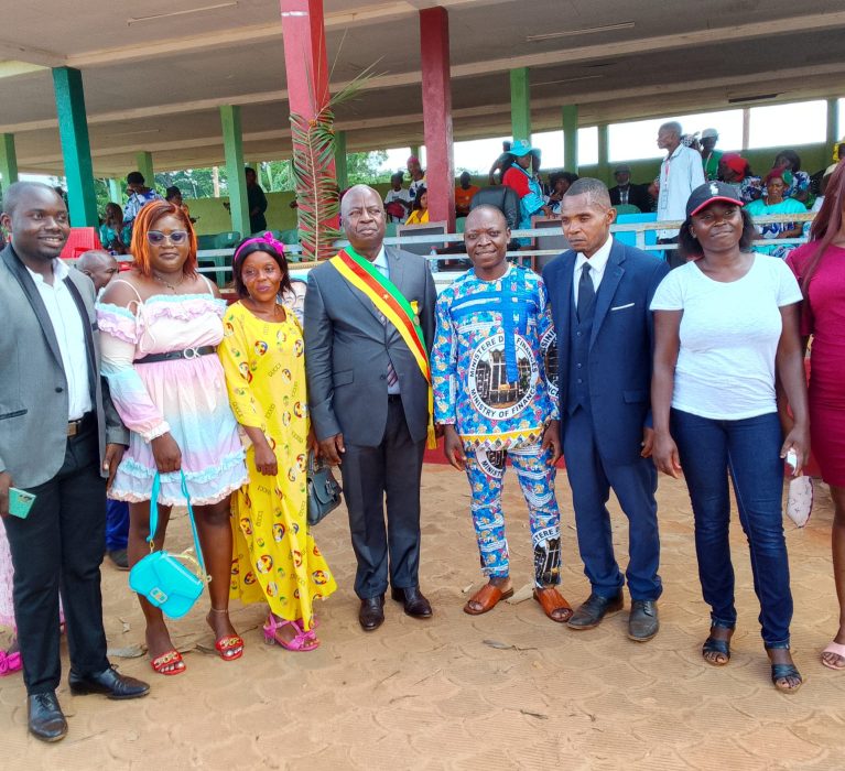 Distribution du paquet minimum aux écoles Primaires publiques